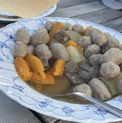 Sodd plato típico Noruego